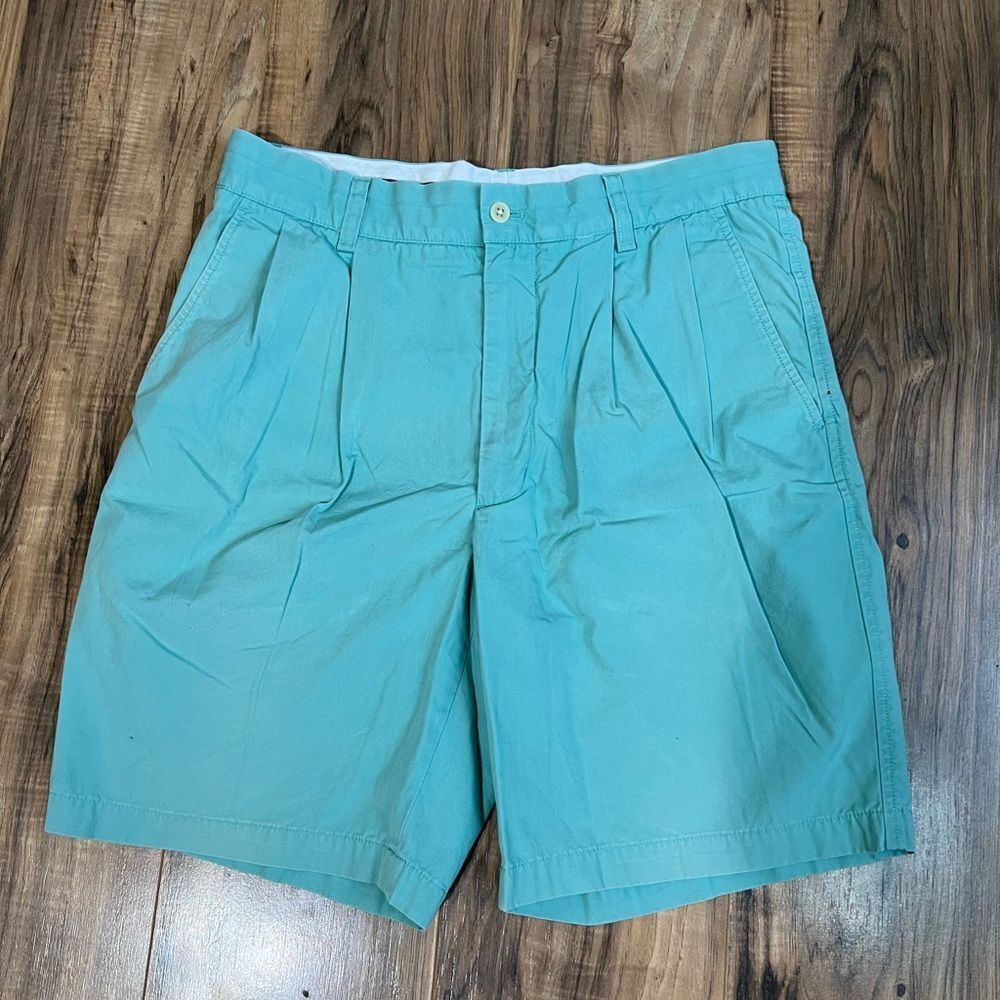 Vineyard vines shorts 34
